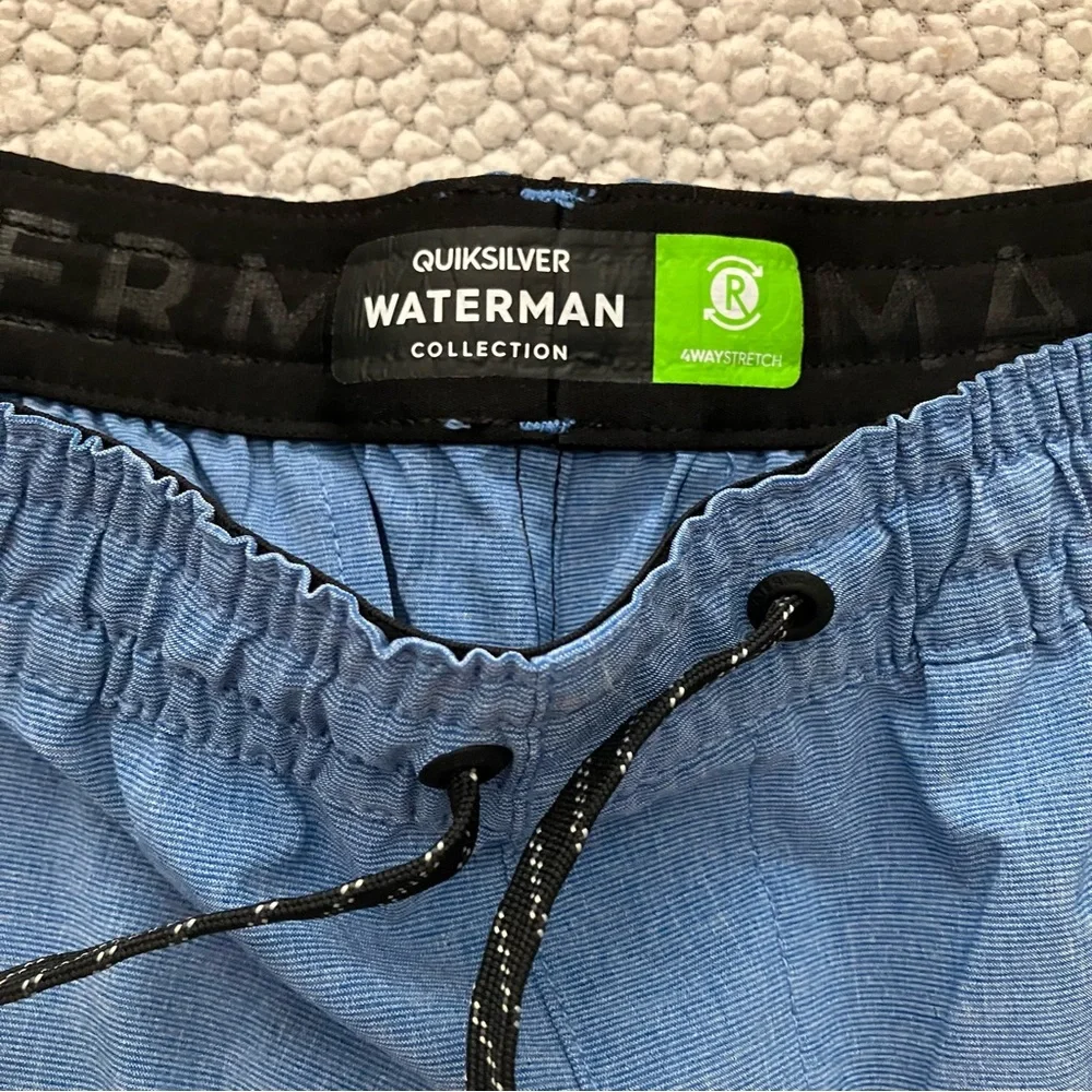 Quiksiler Waterman, men’s M shorts/bathing suit. Great shape, lightly used - Picture 4 of 5